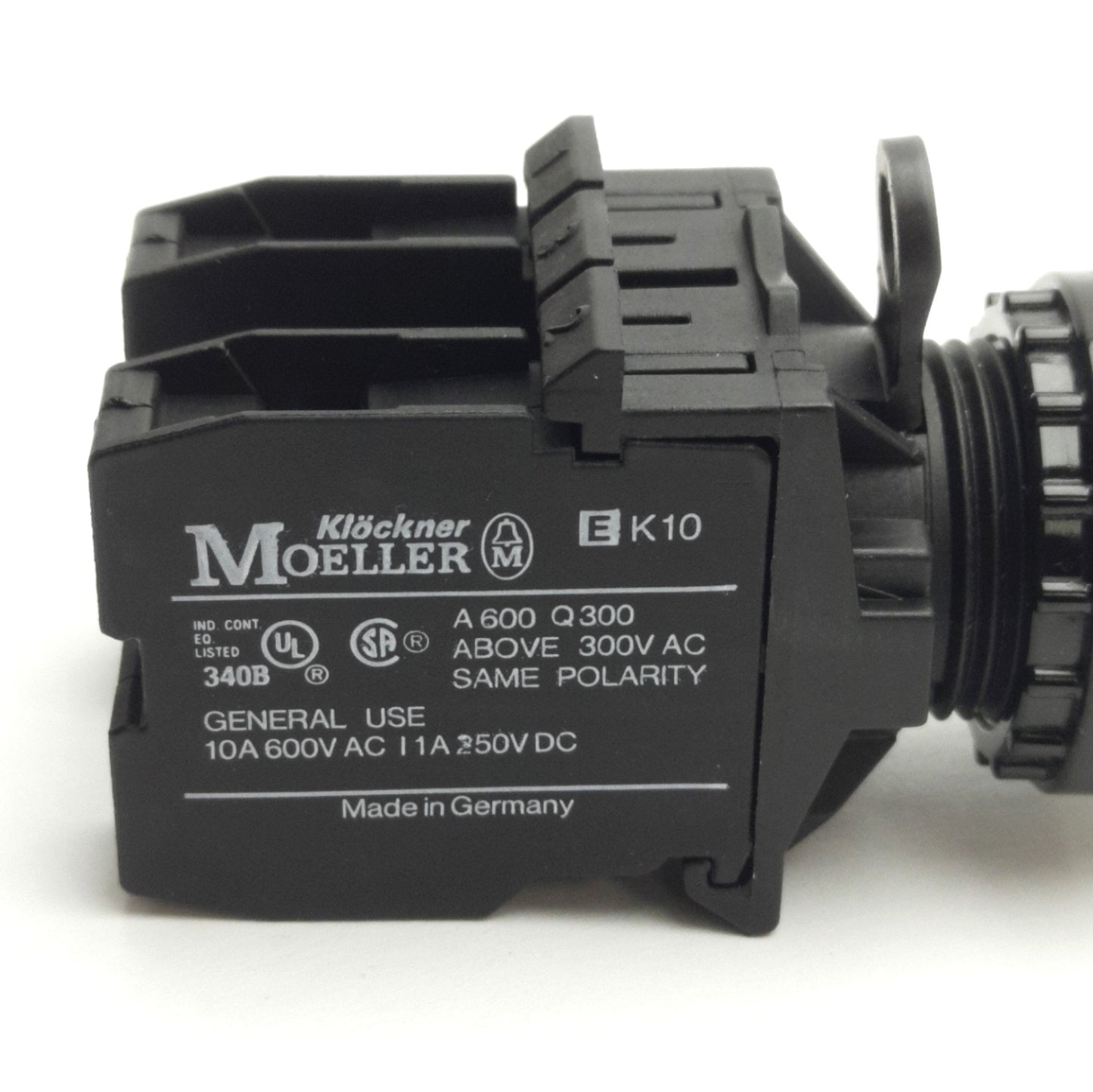 Used Lot of 3 Eaton Moeller M22-D-G-X1-K20 Pushbutton, 22mm Device, 2NO, Green/Flush