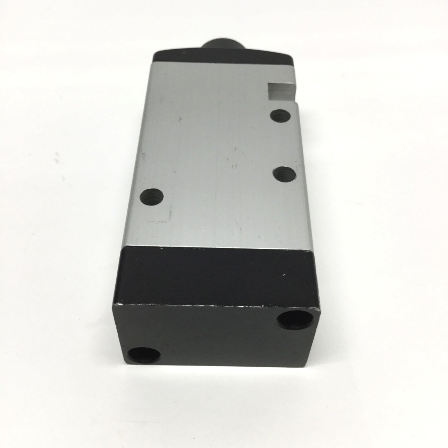 Used Norgren V60A4D7A-X5090 Air Pilot Spool Valve, 3-Port 2-Pos, G1/8, -0.9 to 10 bar
