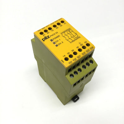 Used Pilz PNOZ X3 774310 E-STOP Relay Safety Gate Monitor 24VAC/24VDC 3NO-1NC-1SO