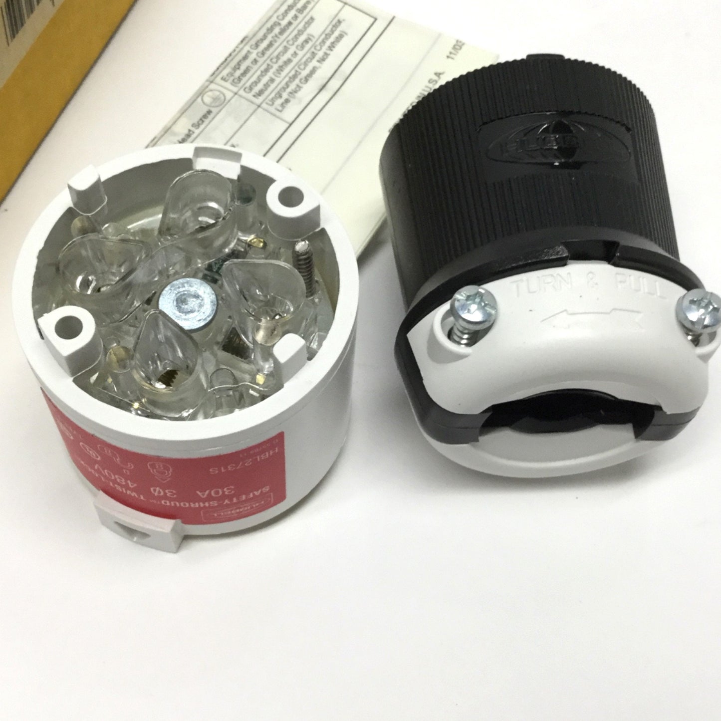 New – Open box Hubbell HBL2731S Twist-Lock Safety-Shroud Plug 30A 480VAC 3PH, 3P 4W, L16-30P