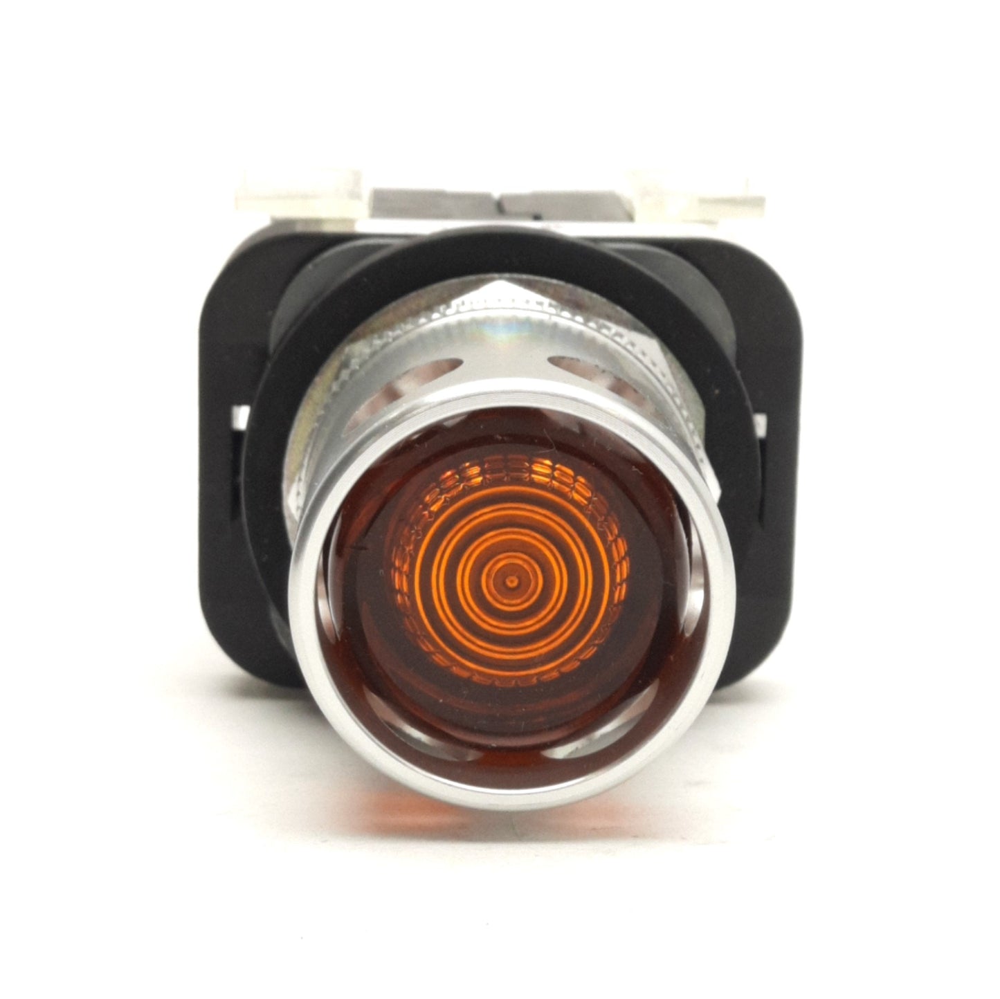 Used Allen Bradley 800T-QAH24A Illuminated Pushbutton, Amber, 1NO-1NC, 12-24V