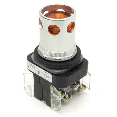 Used Allen Bradley 800T-QAH24A Illuminated Pushbutton, Amber, 1NO-1NC, 12-24V