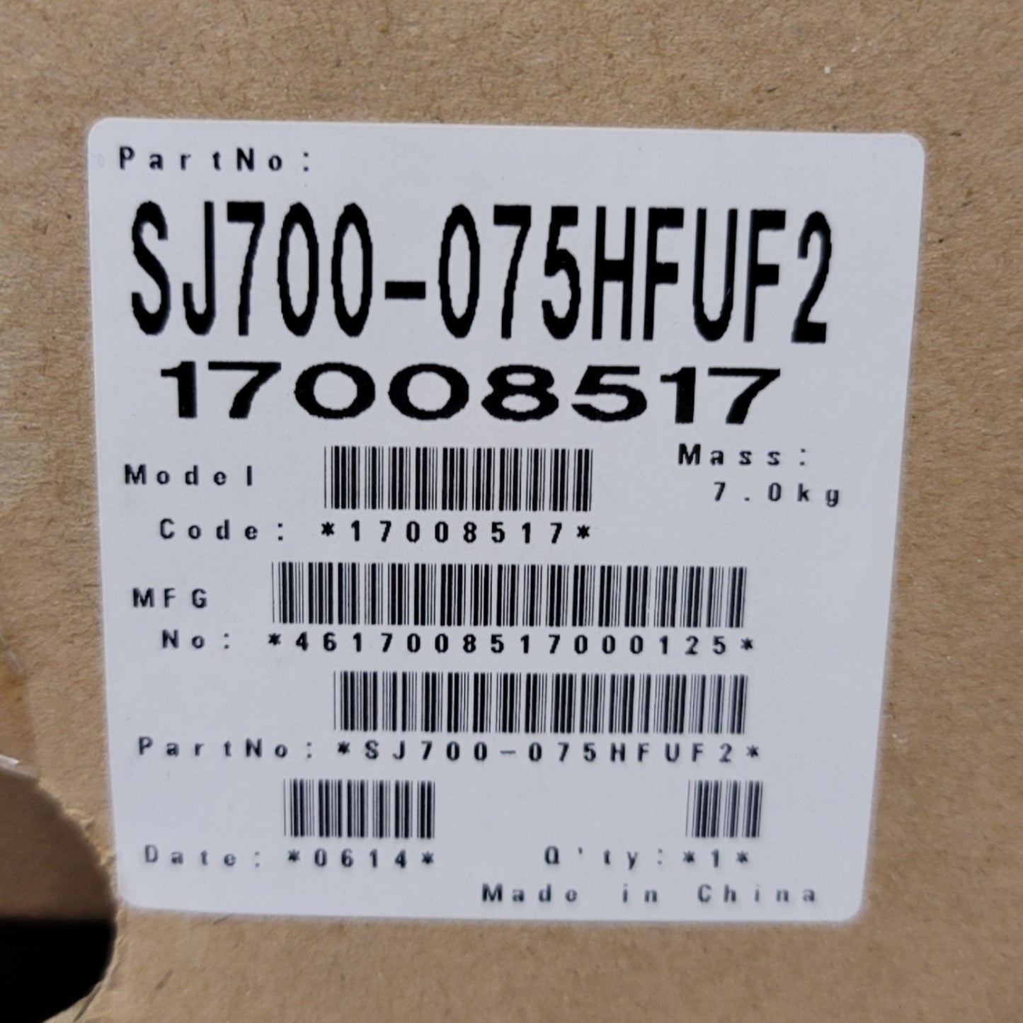 New Hitachi SJ700-075HFUF2 VFD Inverter Drive 10HP, 380-480VAC 3-Ph 16A, 0.1-400Hz
