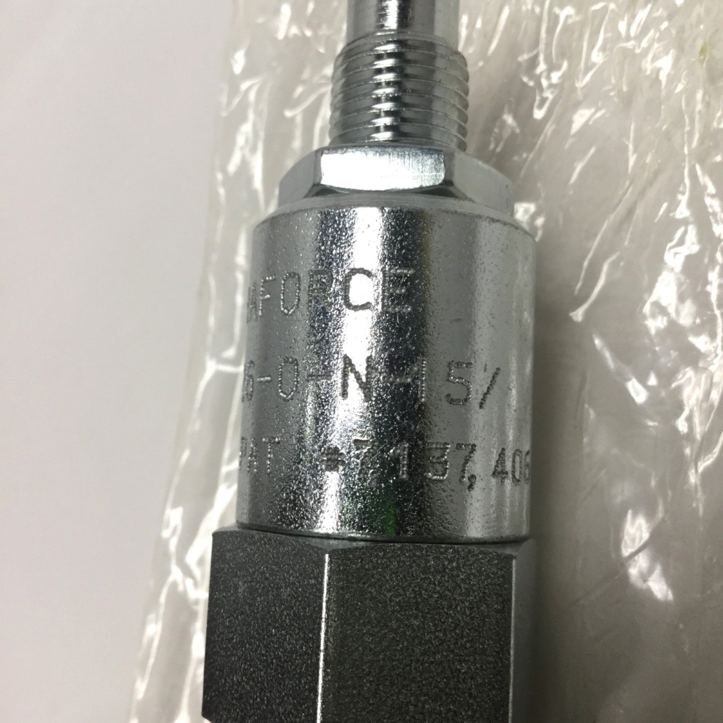 New – Open box Hydraforce RV10-26-0-N-15 Pilot Operated Hydraulic Relief Cartridge Spool Valve