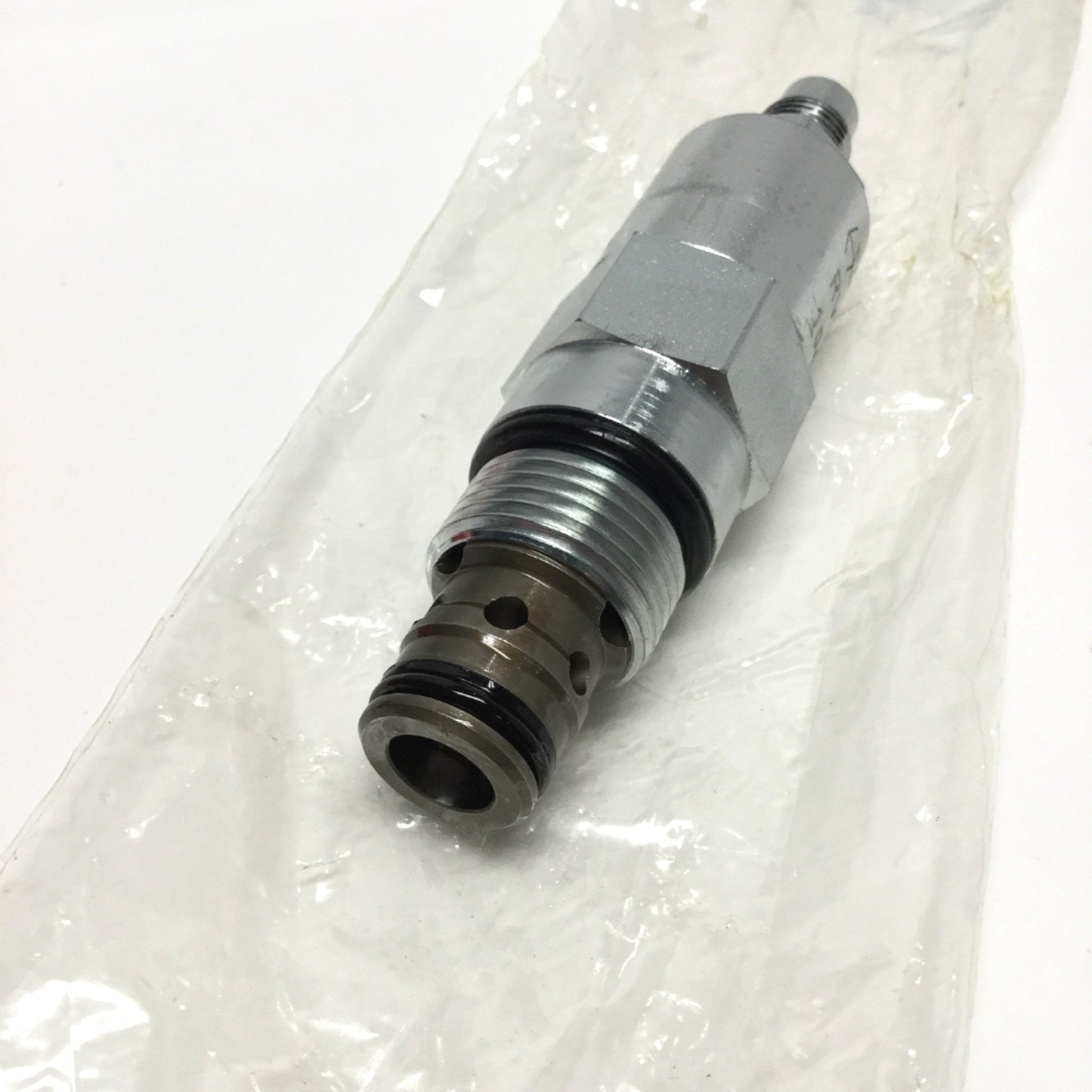 New – Open box Hydraforce RV10-26-0-N-15 Pilot Operated Hydraulic Relief Cartridge Spool Valve