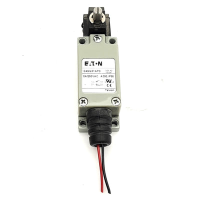 Used Eaton E49G31AP3 Compact Metal Limit Switch, 250VAC/30VDC 5A, 1 NO 1 NC