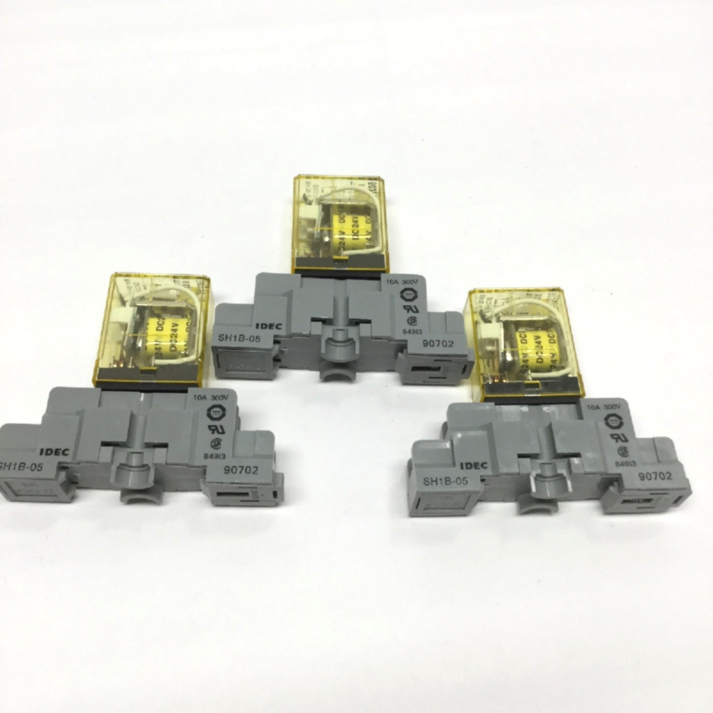 Used Lot of 3 Idec RH1B-U Ice Cube Control Relays 24VDC, SPDT 10A 240V w/ Socket Base
