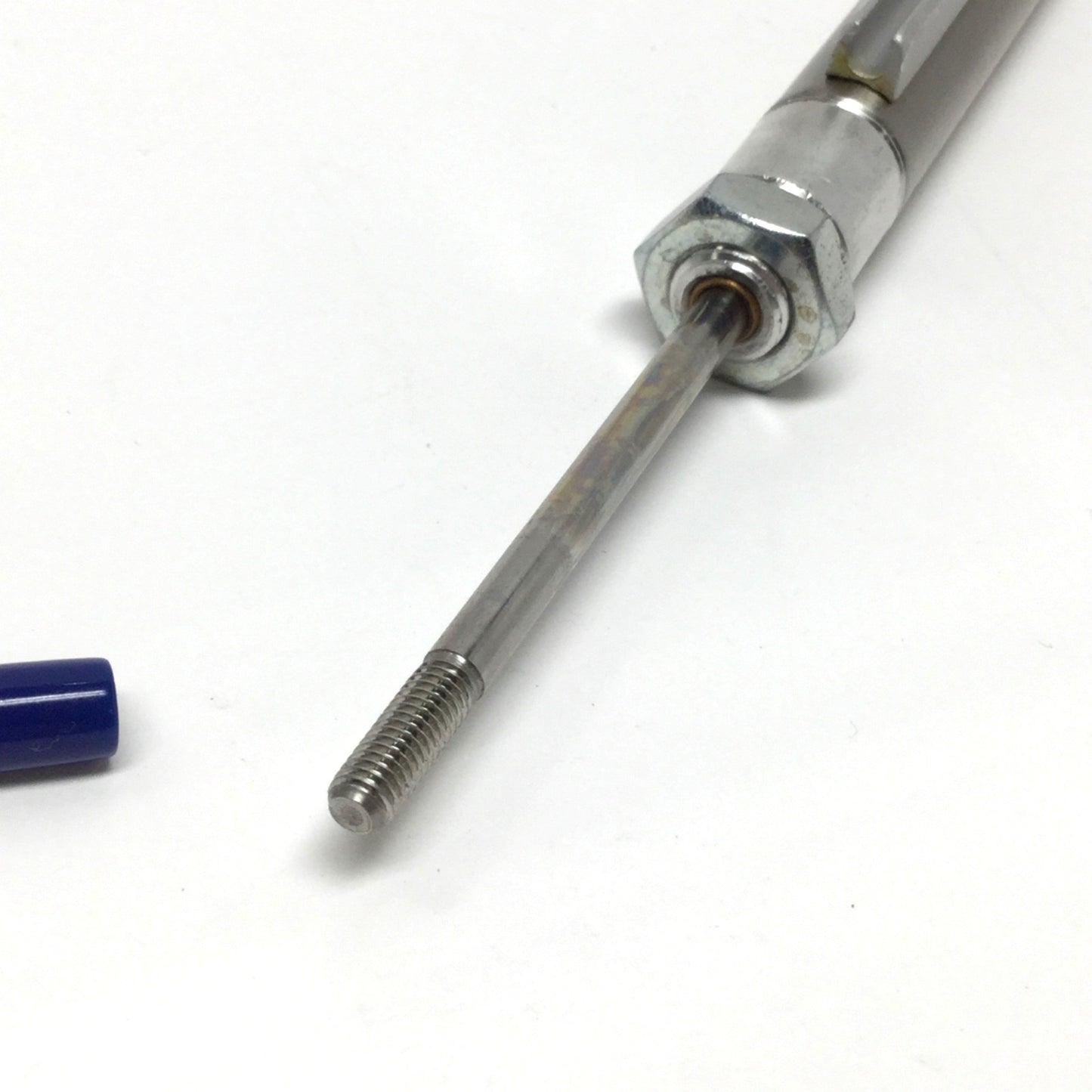 New – Open box Bimba M-021/1-DT3 3-Position Air Cylinder Ø9/16" Bore, 1 x 1" Stroke, 10-32