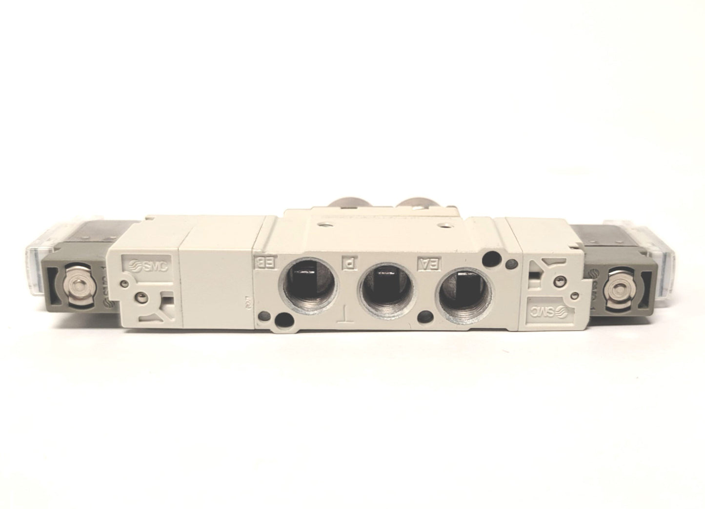 New SMC SY5320-5MZ-N7T 5-Port Double Solenoid Valve 3-Position, 24VDC, 1/4"