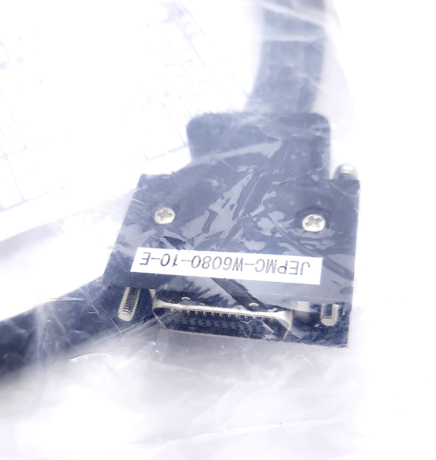New Yaskawa JEPMC-W6080-10-E I/O Cable, Analog Input Cable 1m Length