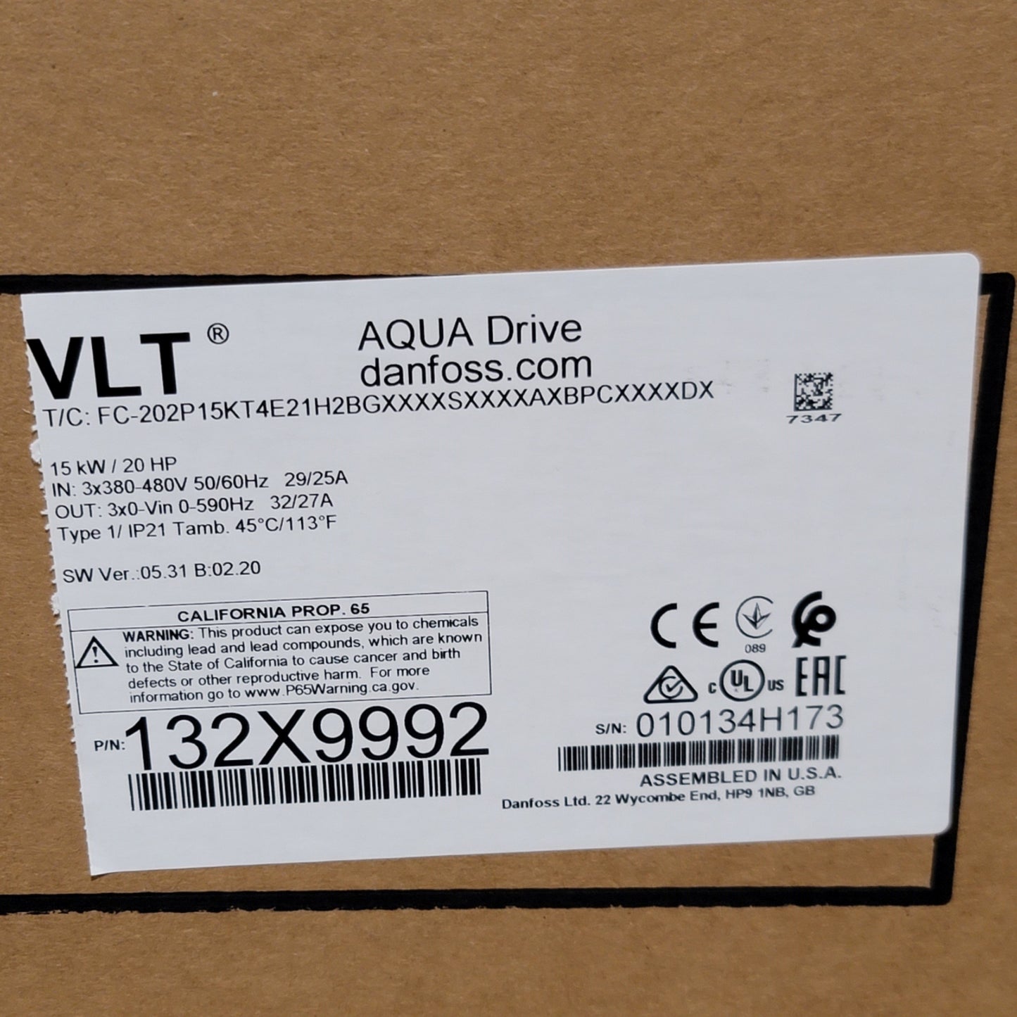 New Danfoss FC-202P15KT4E21H2BGXXXXSXXXXAXBPCXXXXDX VLT Aqua Drive 20HP 380-480V 29A