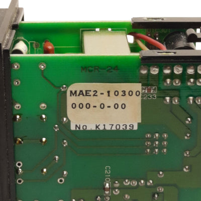 Used Barber-Colman MAE2-10300 Temperature Controller Relay Out, Type J 0-1600°F