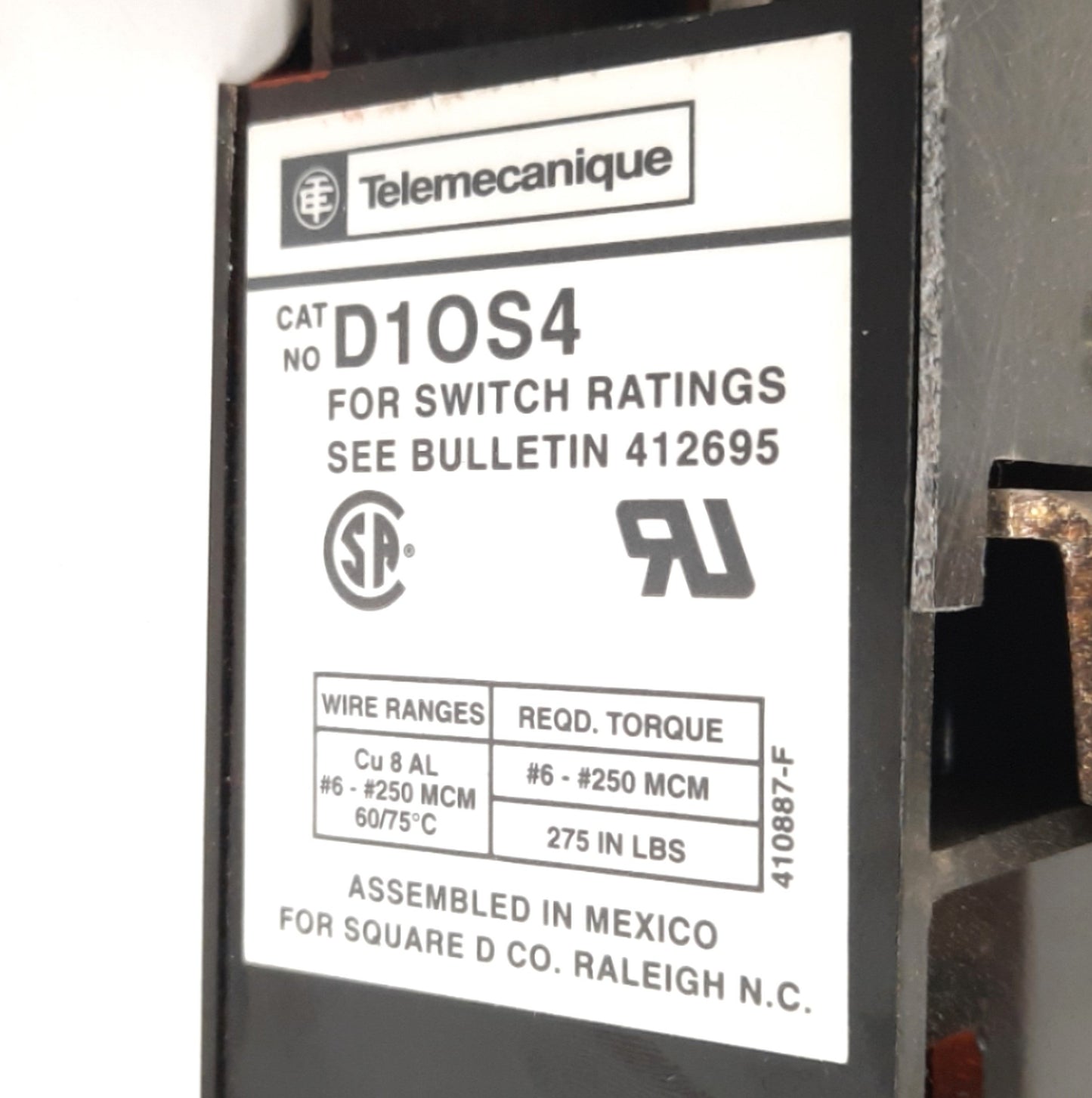 Used Schneider Electric D10S4 Disconnect Switch NEMA4, 200A 600VAC, 100HP Max, 3-Pole