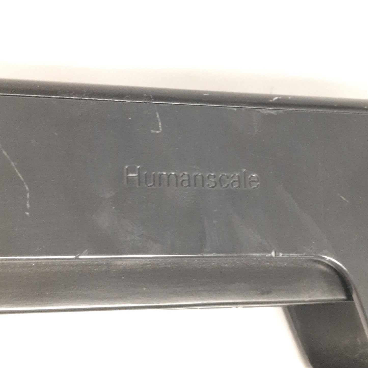 Used Humanscale M8 Dynamic Link Monitor Arm, Quick Release VESA, 40Lb Capacity