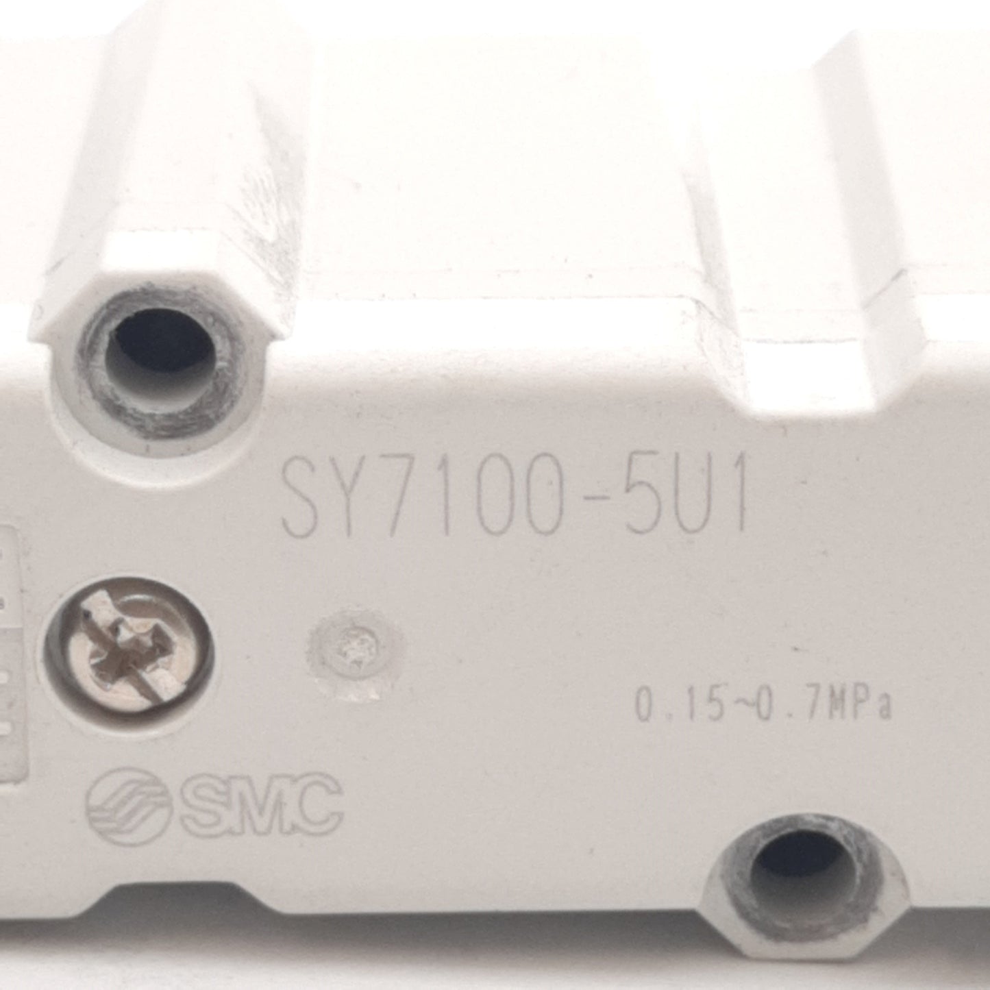 Used SMC SY7100-5U1 5-Port 2-Position Single Solenoid Valve 24VDC, 0.15-0.7MPa