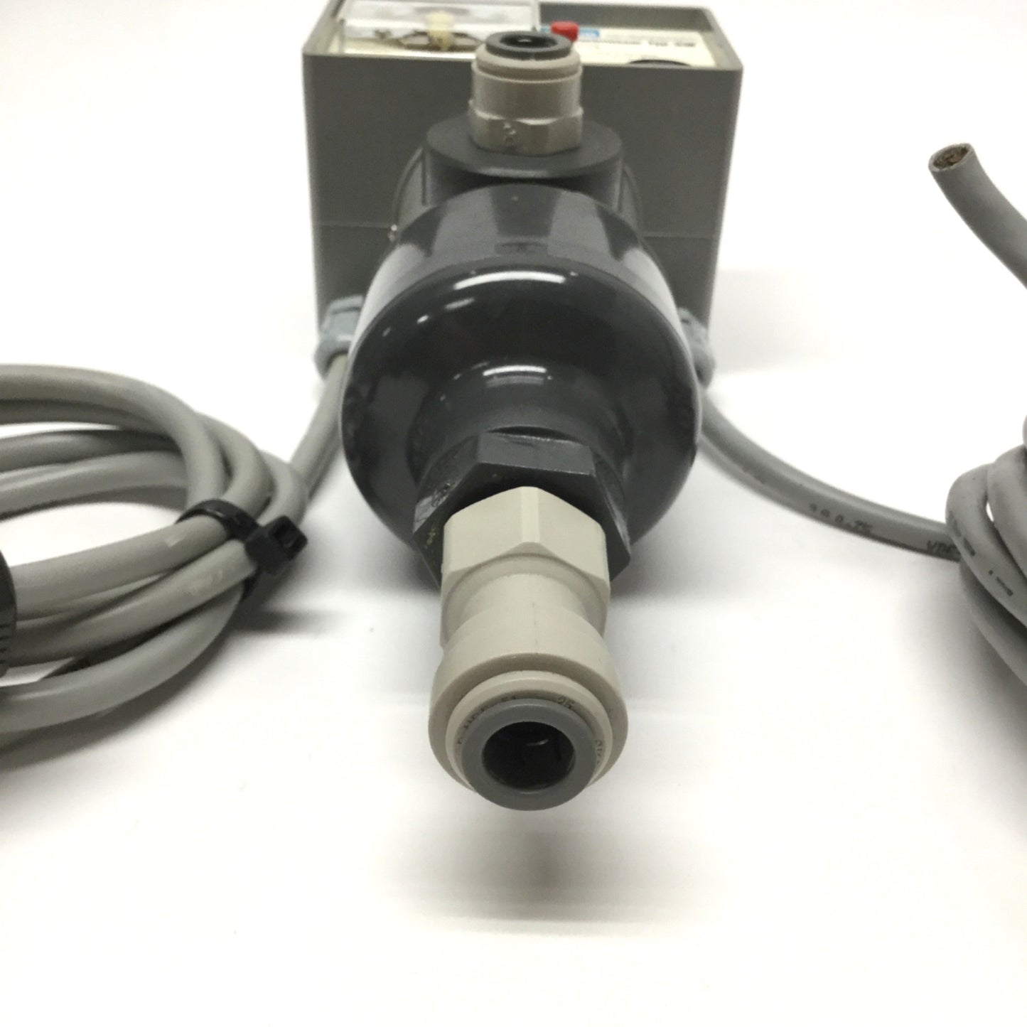 Used Herco LWM 335 Analog Conductivity Meter 0.1-100 µS/cm, 230VAC 50Hz
