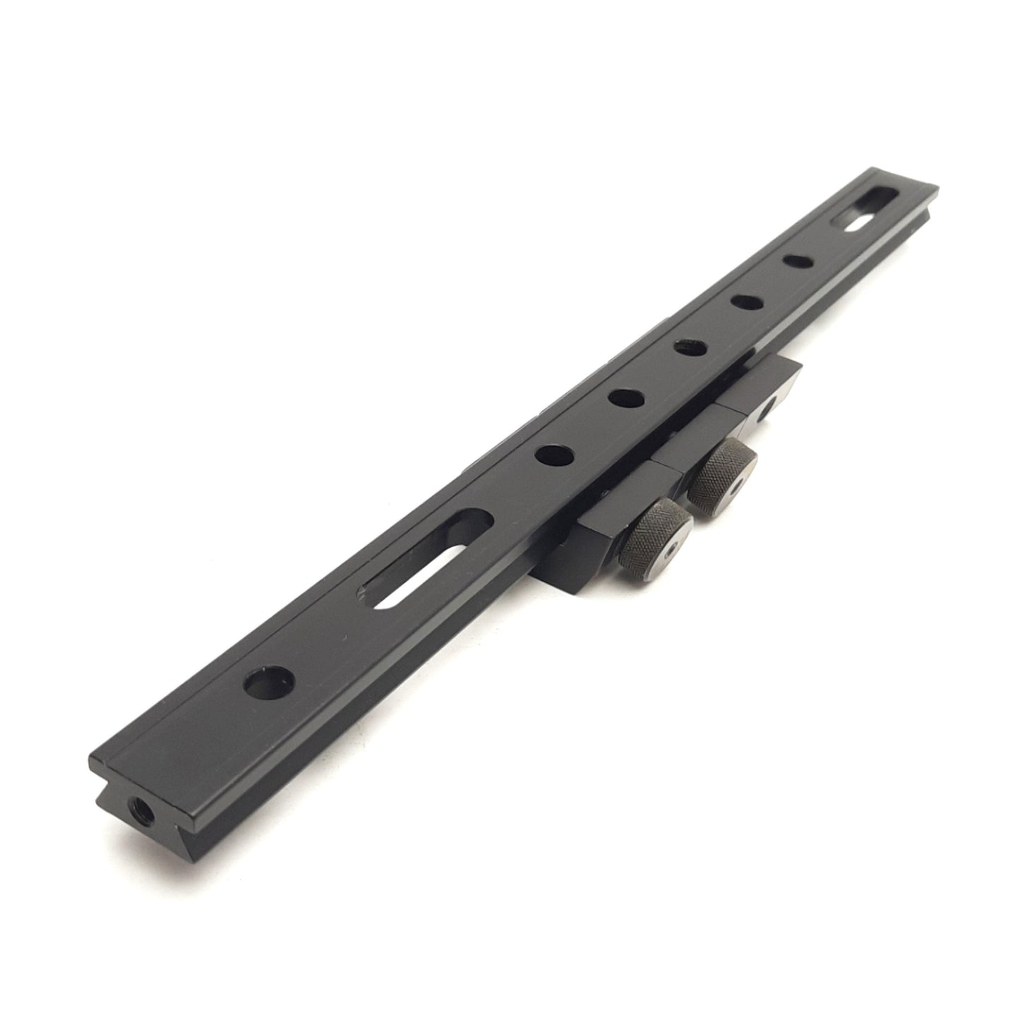 Used Thorlabs RLA 19mm Dovetail Optical Rail 265mm Long w/ 3x RC1 1" Carriers