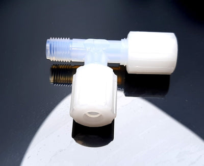 New – Open box Parker FAMT-646 Tube Fitting Male Tee 3/8 Tube 3/8 Tube 1/4" NPT Male