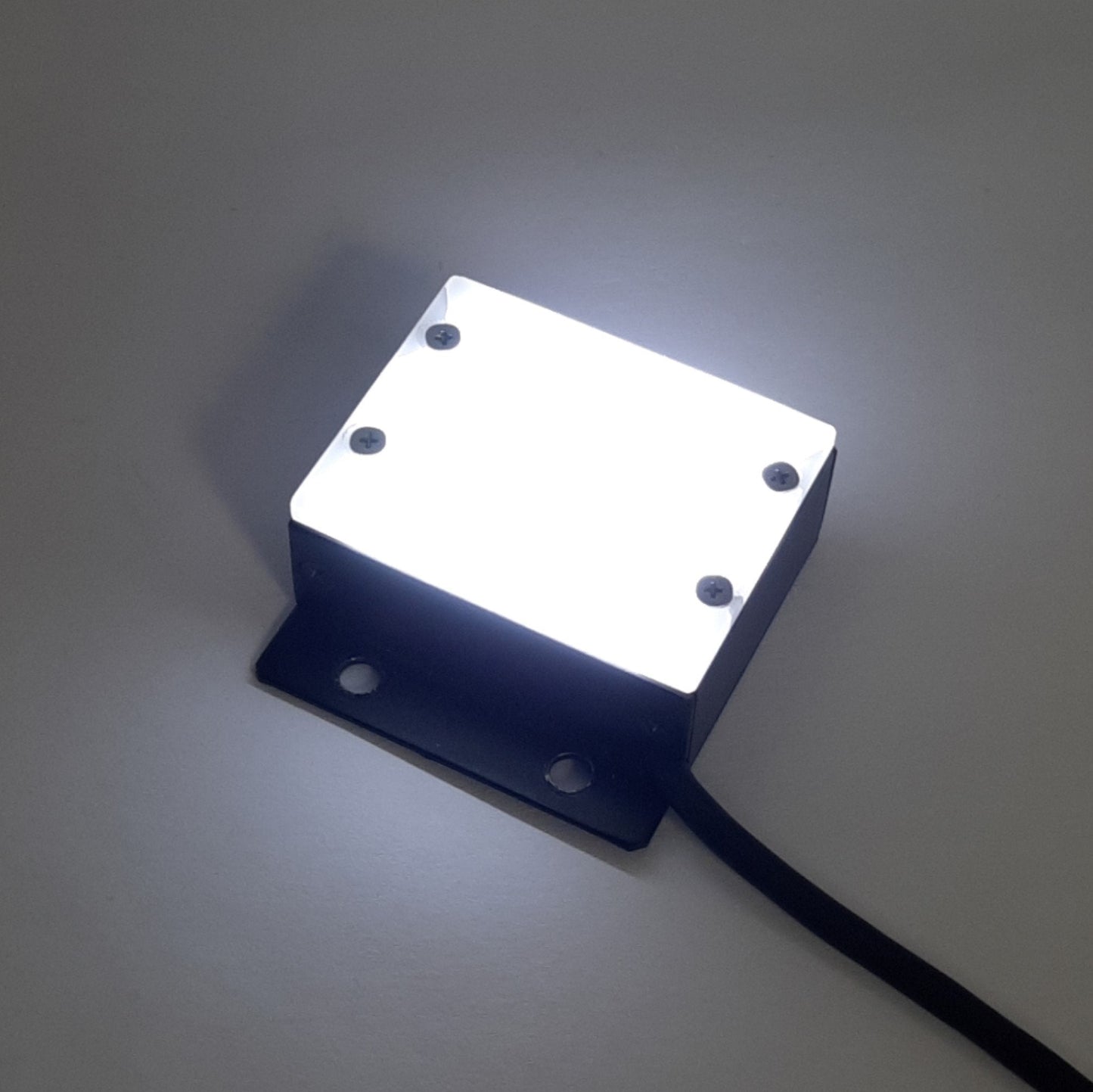 Used CCS LDL-TP-27x27SW2 Machine Vision Flat Backlight 24VDC, White LED 27x27mm