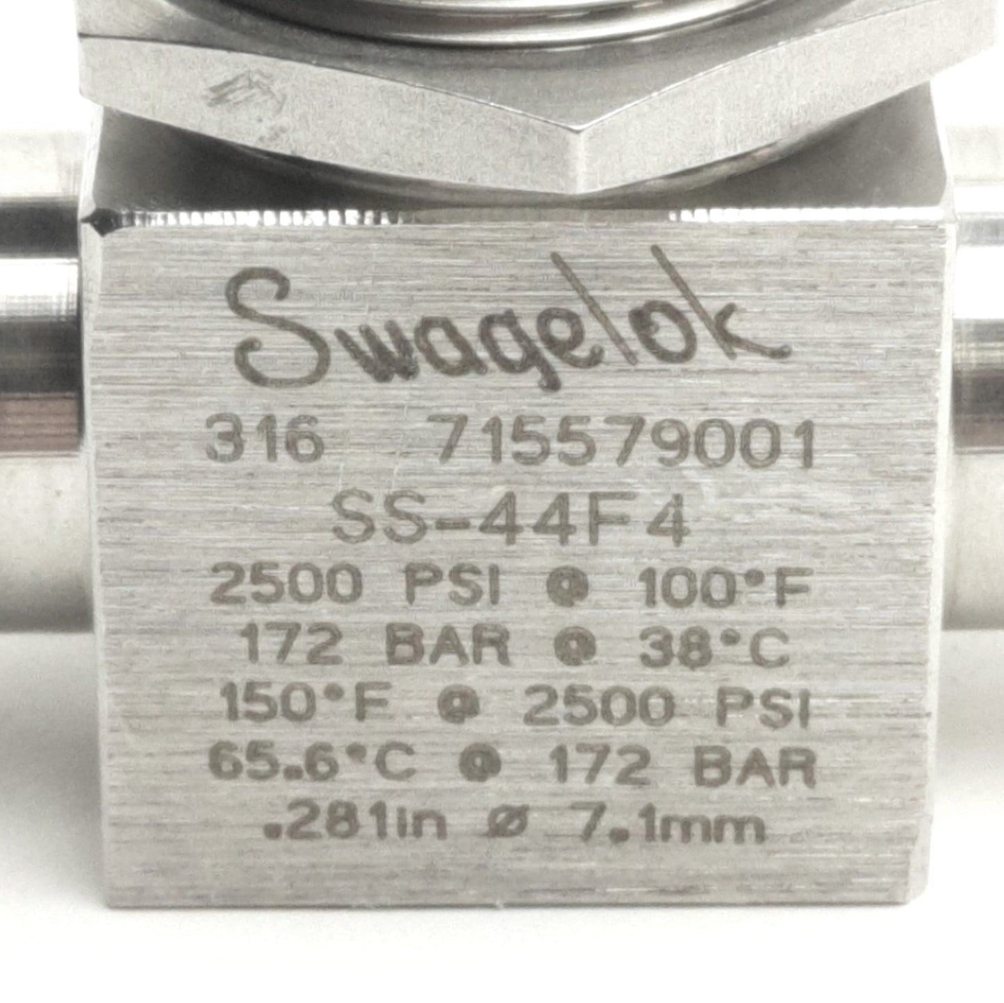 Used Swagelok SS-44F4 Ball Valve, 304 Stainless Steel, 1/4" NPT Female, 3.0CV