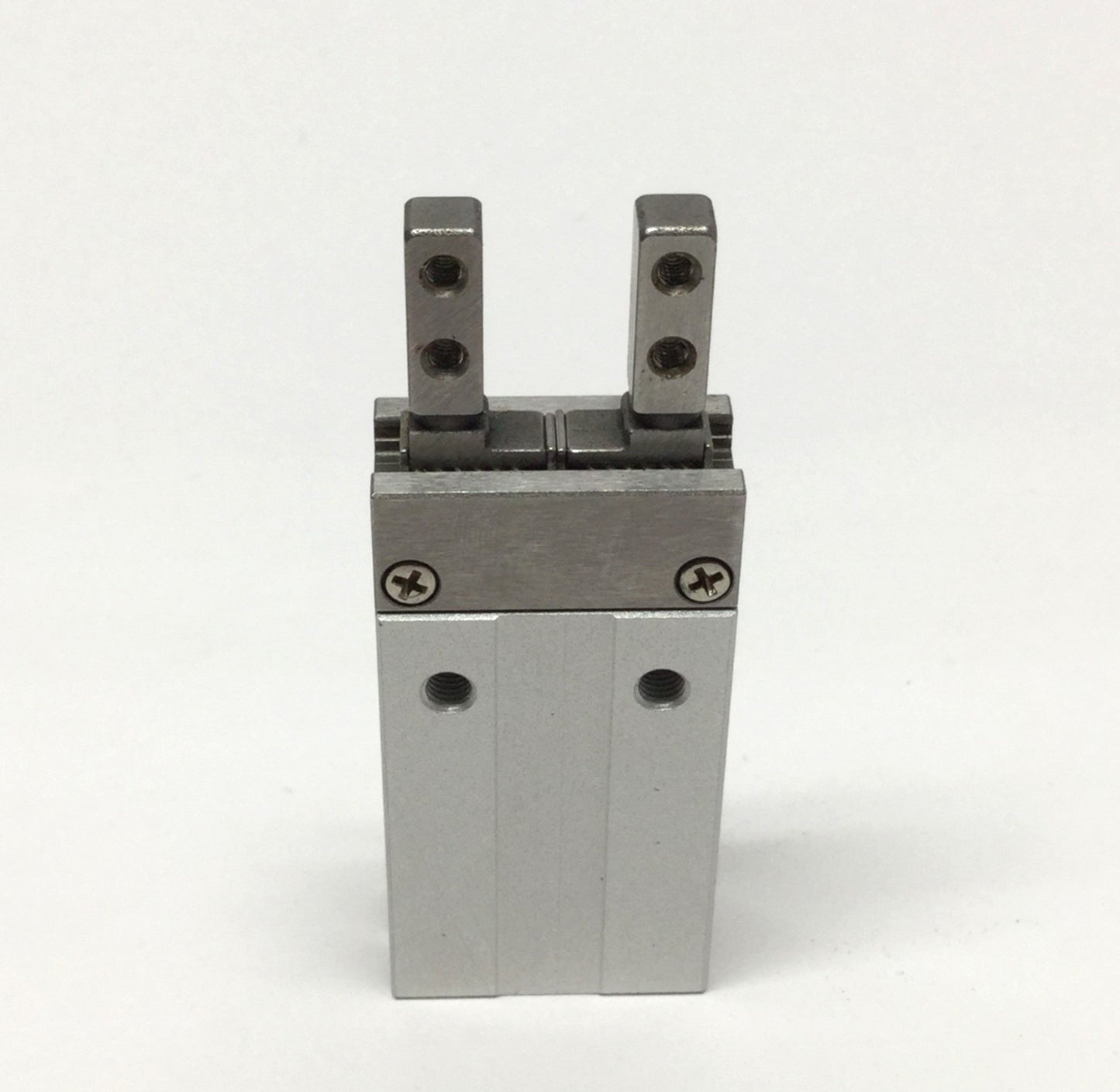 Used SMC MHZ2-6D1 Compact Parallel Air Gripper, 6mm Bore, 4mm Stroke, 0.3-0.7MPa