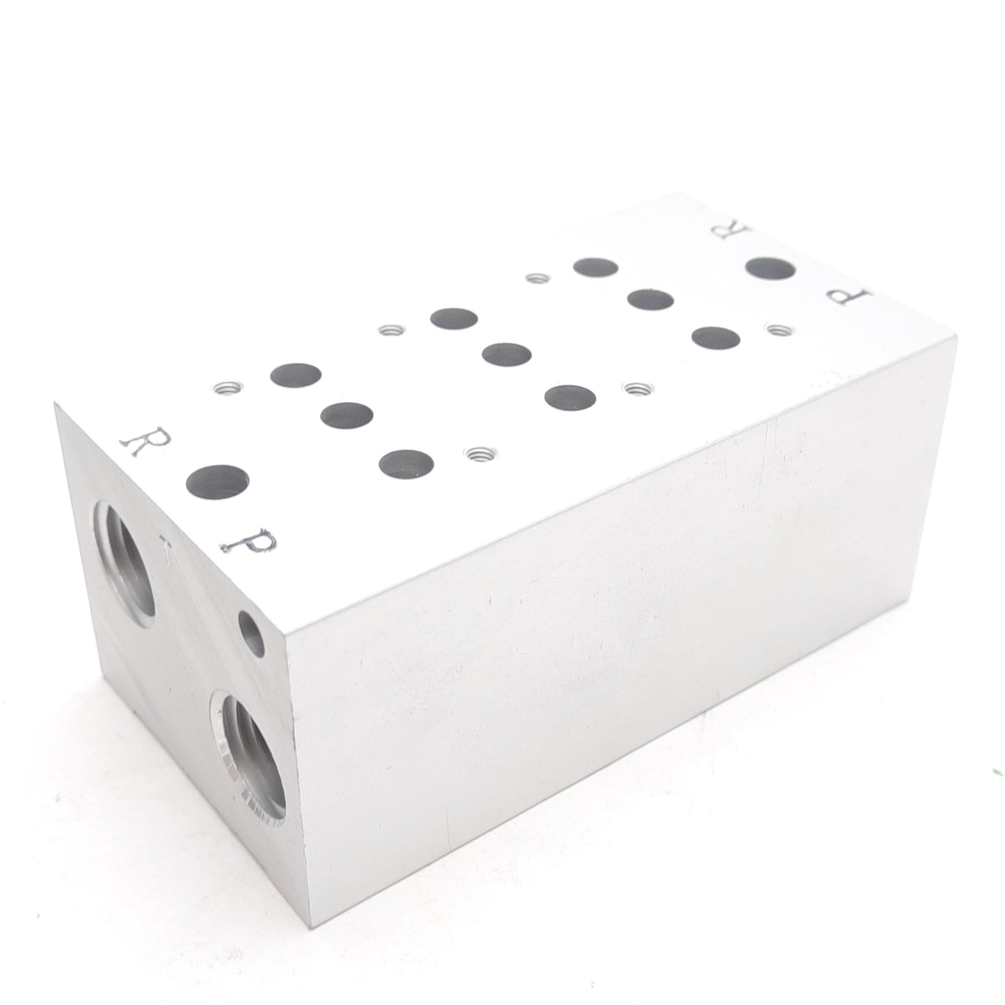 New SMC SS3YJ-42-03-01T Internal Pilot Manifold Base Mounted, 3 Stations, 1/8in NPTF