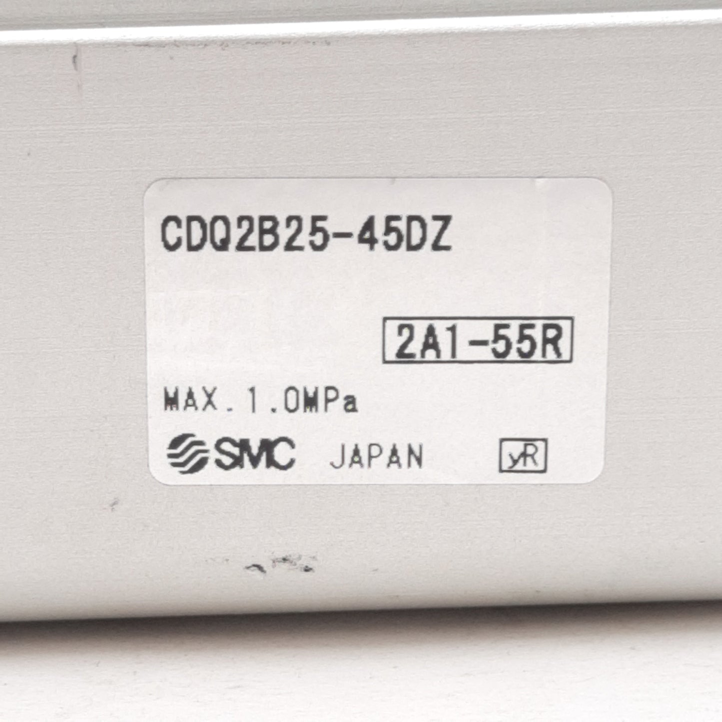 New – Open box SMC CDQ2B25-45DZ Compact Cylinder, ø25mm Bore, 45mm Stroke, 0.05-1.0MPa, M5x0.8