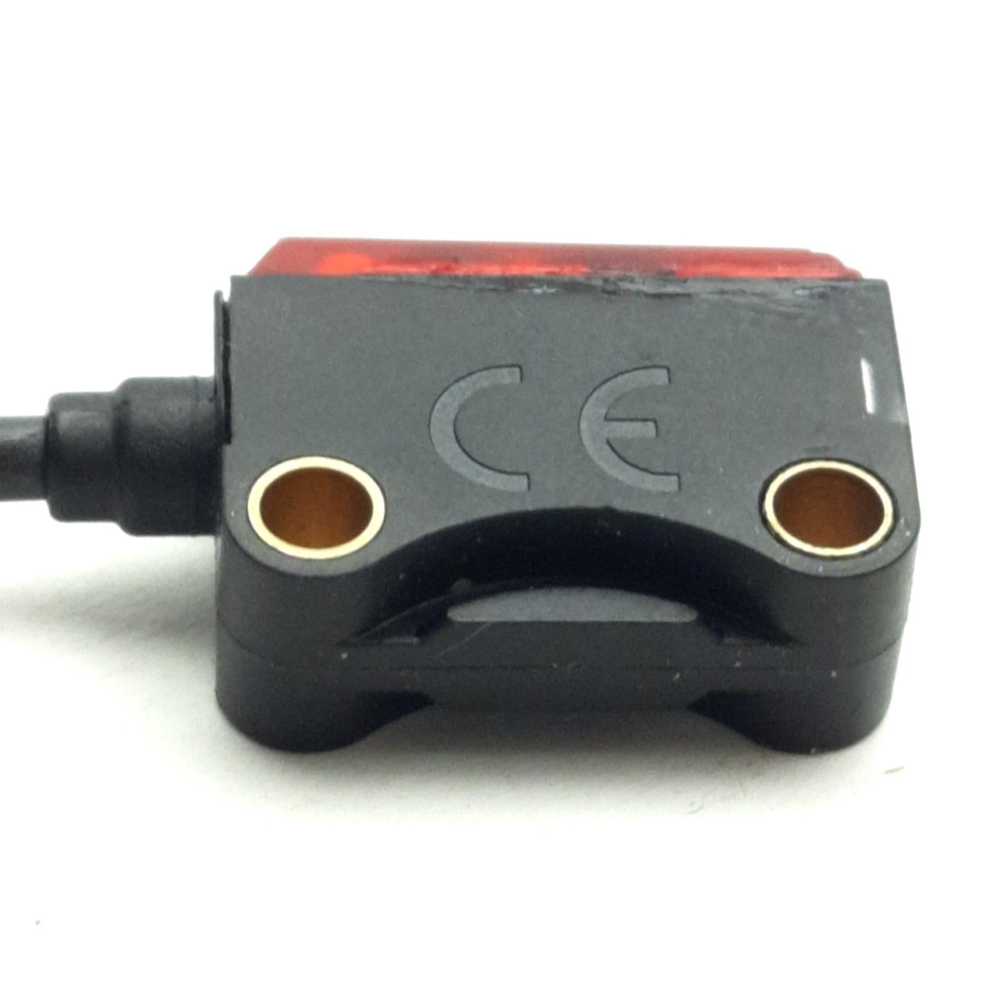 Used Allen Bradley 42KD-B2LAR3-Y4 Photoelectric Sensor, 10-30VDC, NPN/PNP, 50mm Range