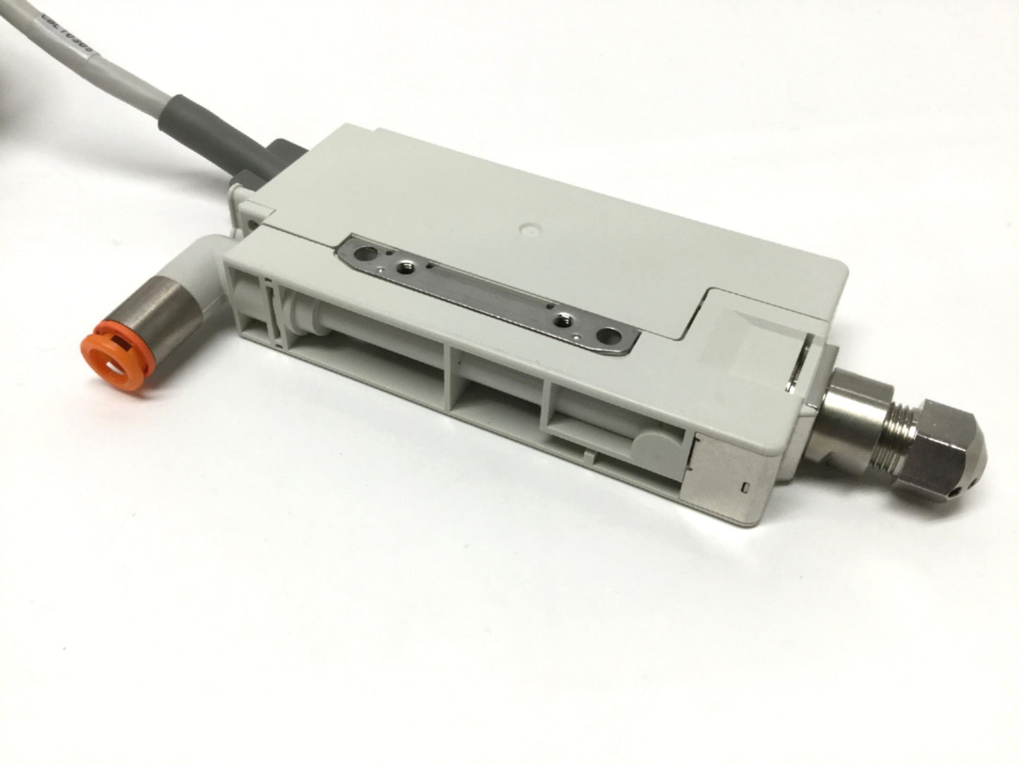 Used SMC IZN10E-11P17 Air Ionizer Body, 24VDC, PNP, 2.5kVAC w/Flat Diffusion Nozzle