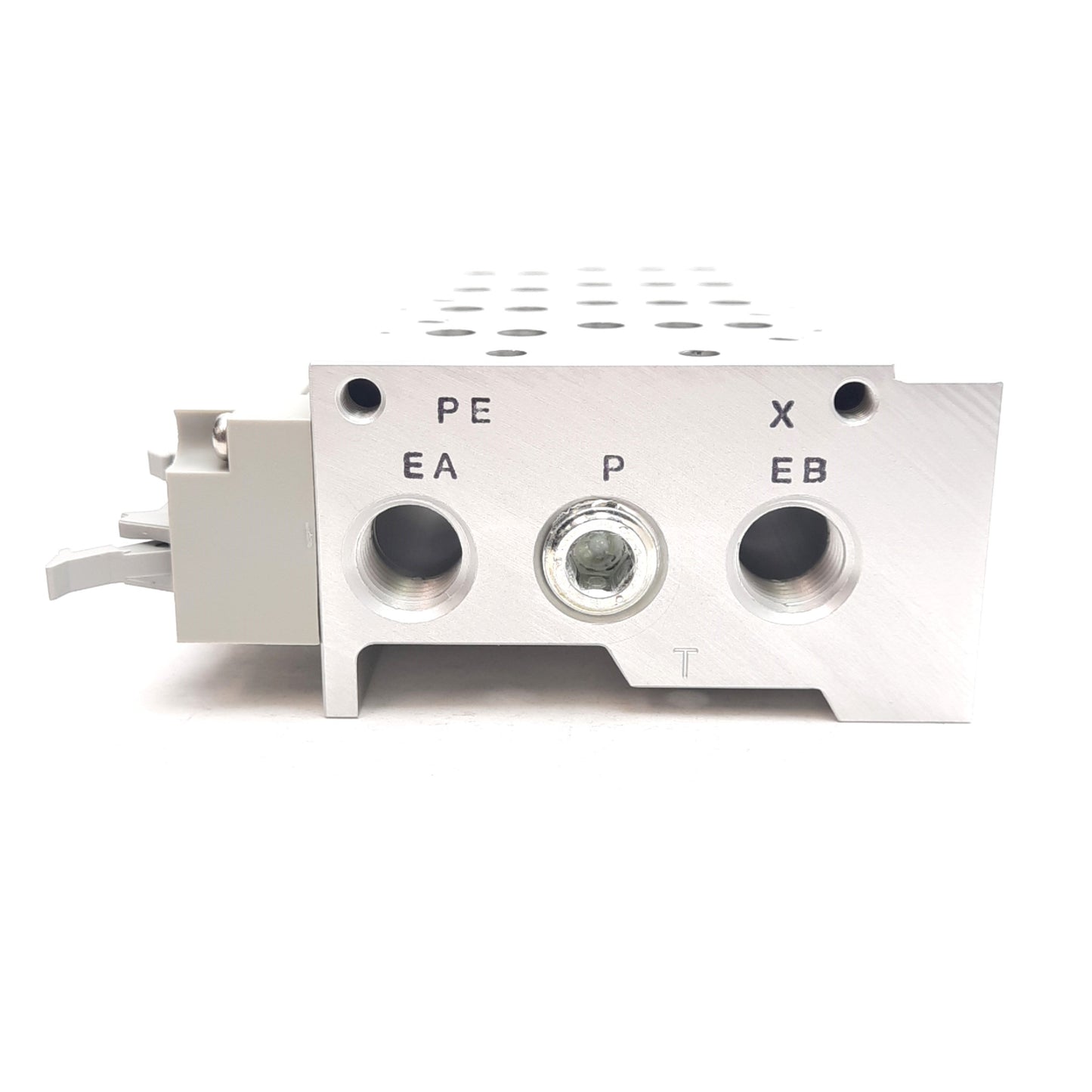 New SMC SS5Y7-42P-04-02T Manifold Block 26-Pin Flat Connector, 1/4in NPTF Ports