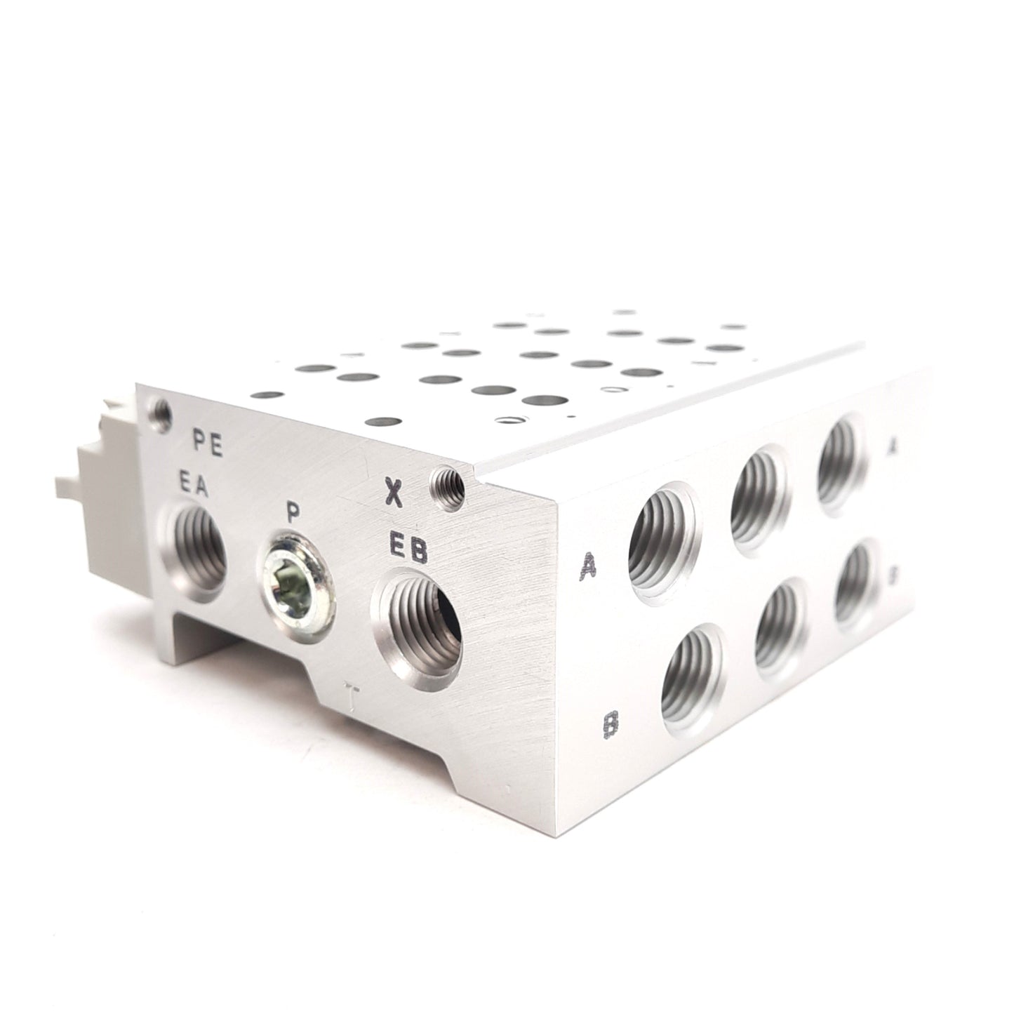 New SMC SS5Y7-42P-03-02T Manifold Block 26-Pin Flat Connector, 1/4in NPTF Ports