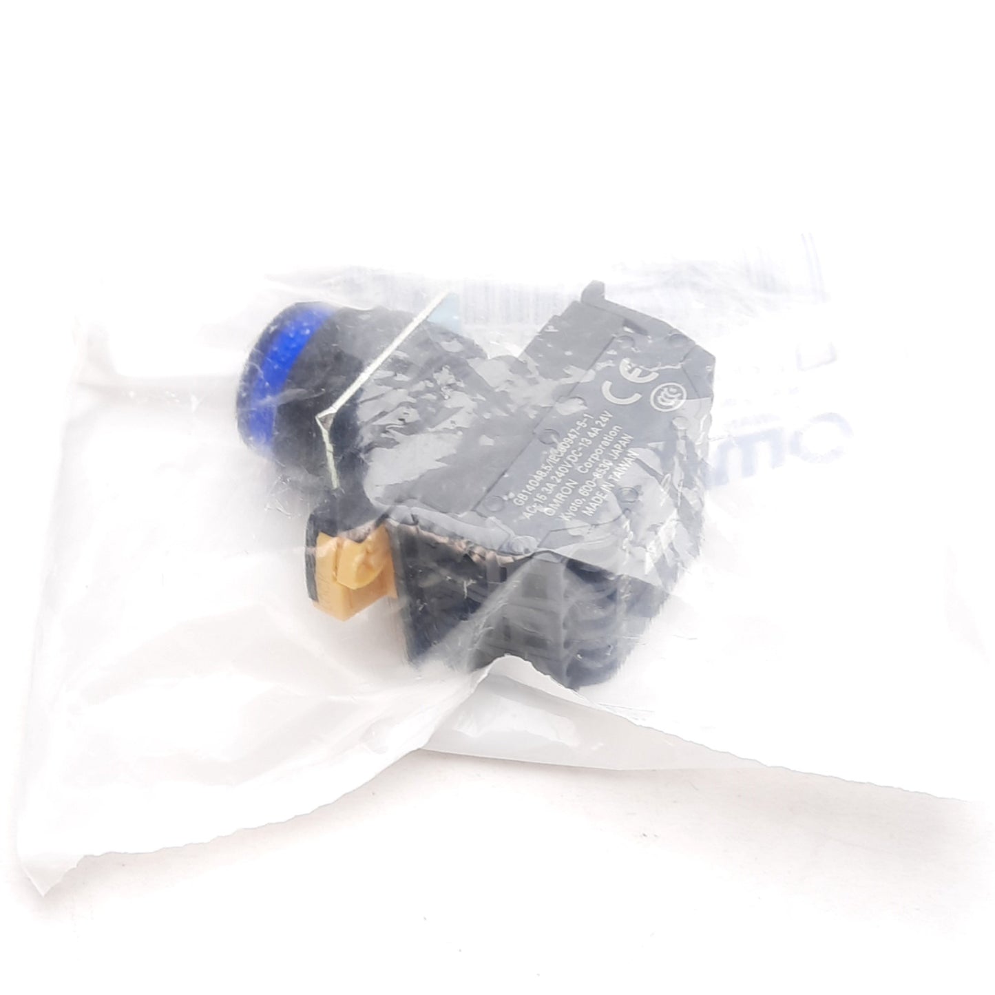 New Omron A22NLBPMTAAP102AC Illuminated Pushbutton, 1NC + 1NO, 24VAC/DC Light