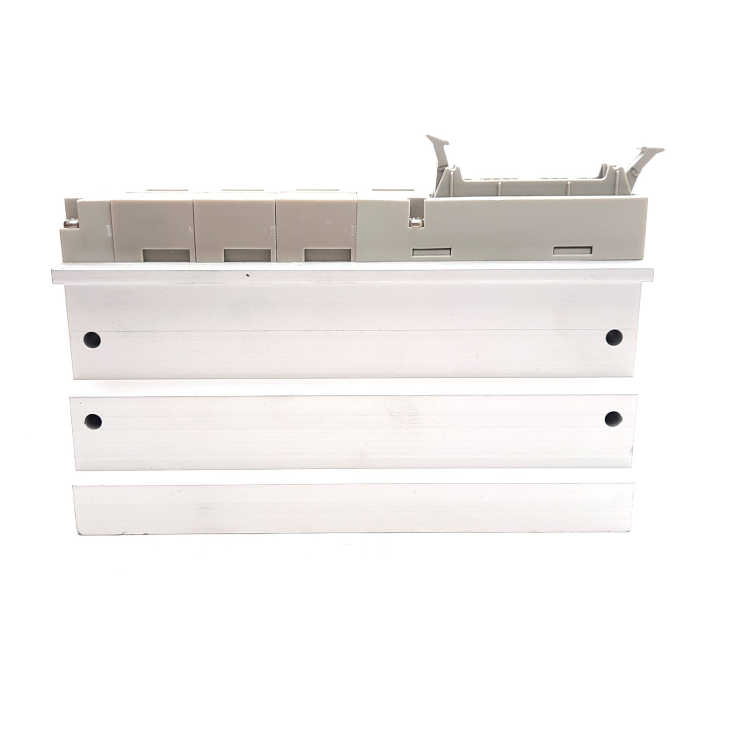 New SMC SS5Y7-42P-06-02T Manifold Block 26-Pin Flat Connector, 1/4in NPTF Ports