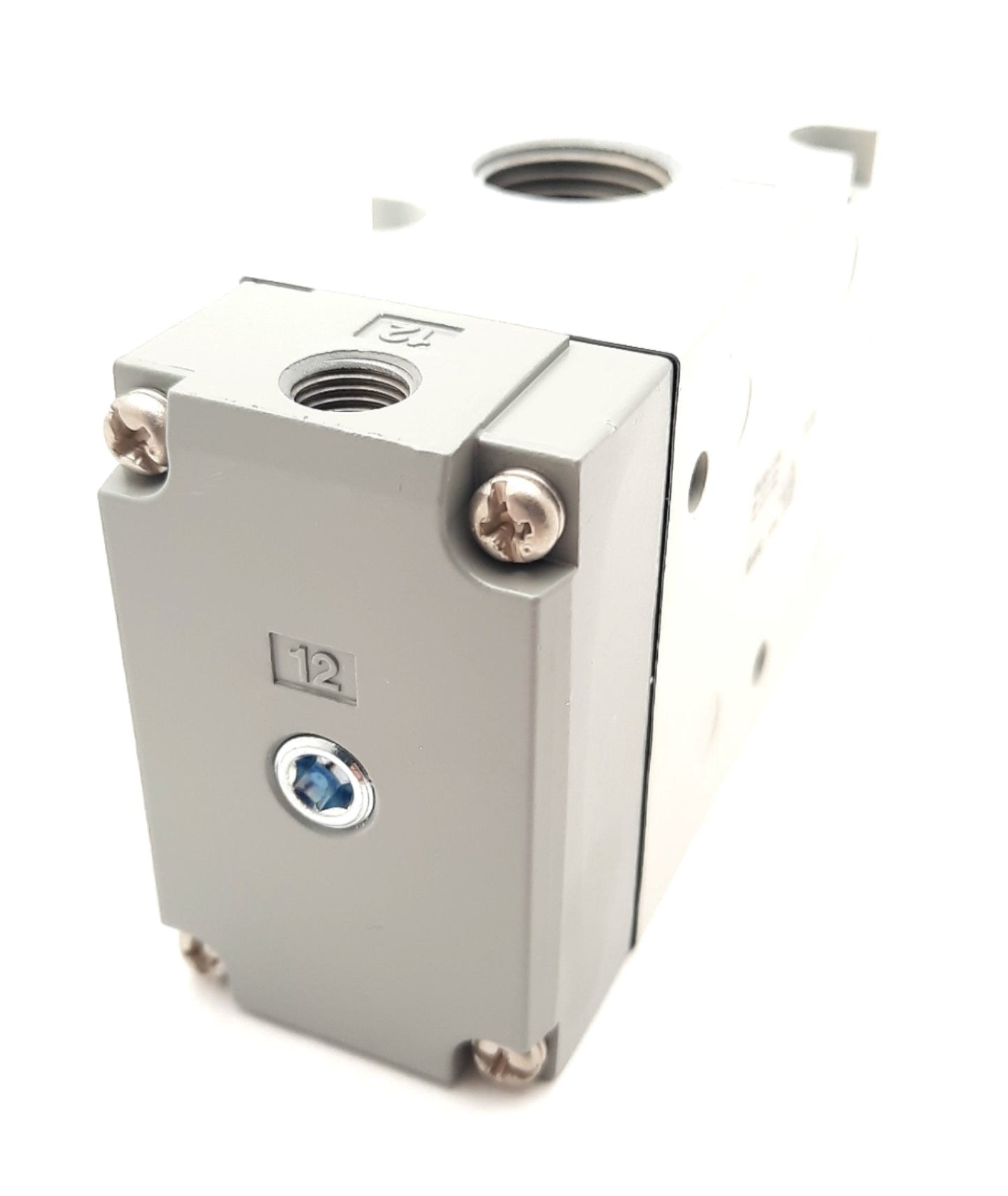 New SMC VPA742-1-04A 3 Port Air Piloted Valve N.C. 1/2" RC, 0.2-1.0MPa