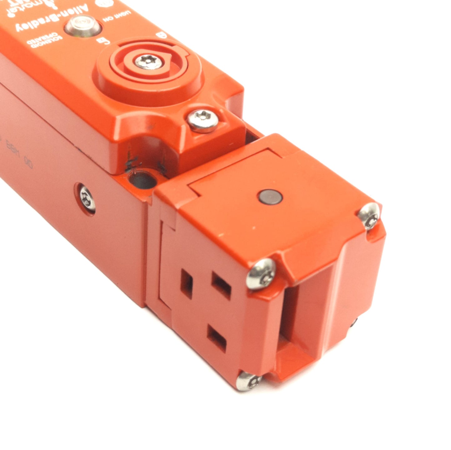 Used Allen Bradley 440G-MT47049 Guardmaster Safety Interlock Switch 2NC/2NO, 24VAC/DC