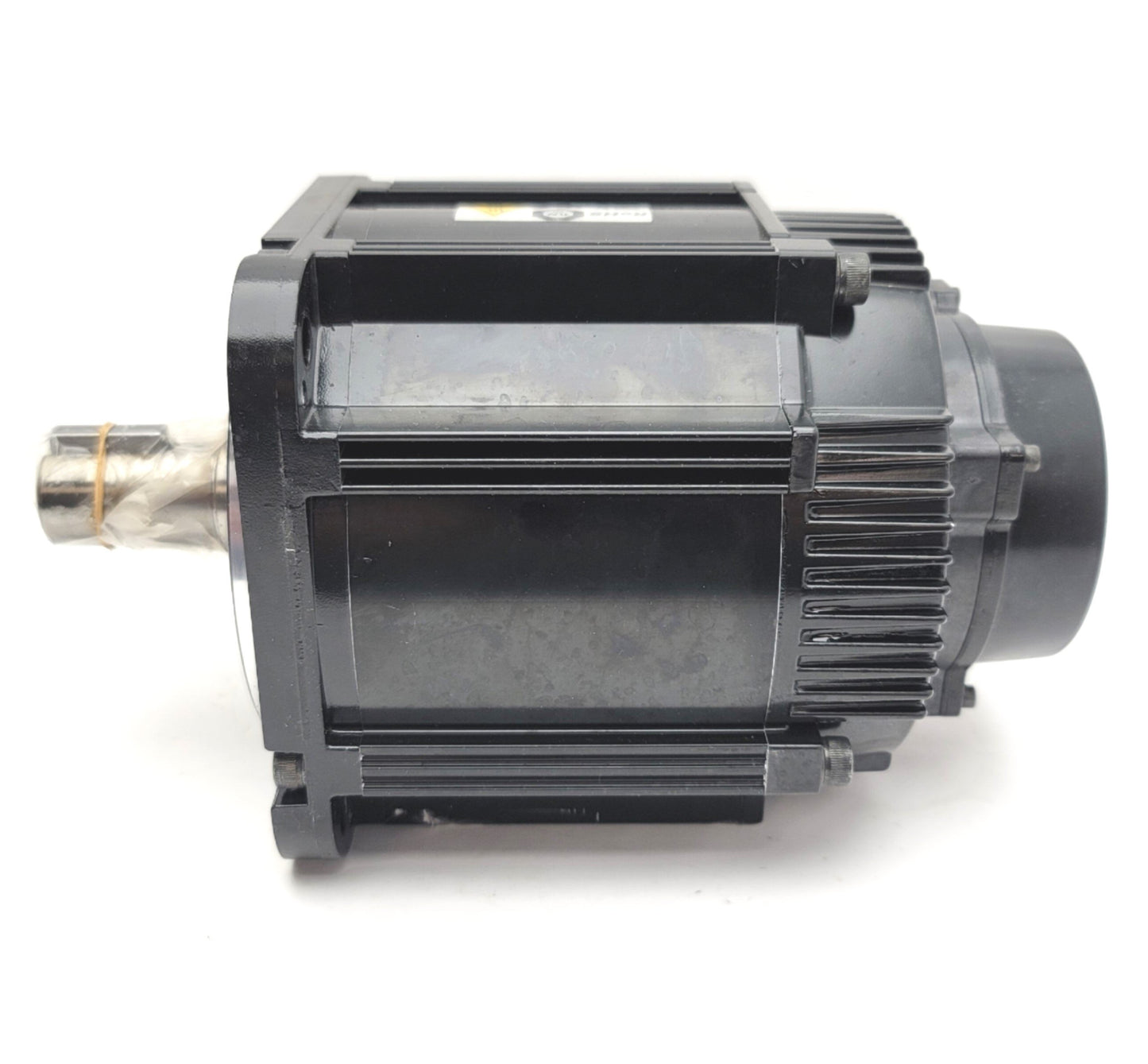 New Yaskawa SGMGV-12ADB61 AC Servo Motor 1.2kW, 11.5Nm, 1000RPM, 200VAC, 130mm Frame