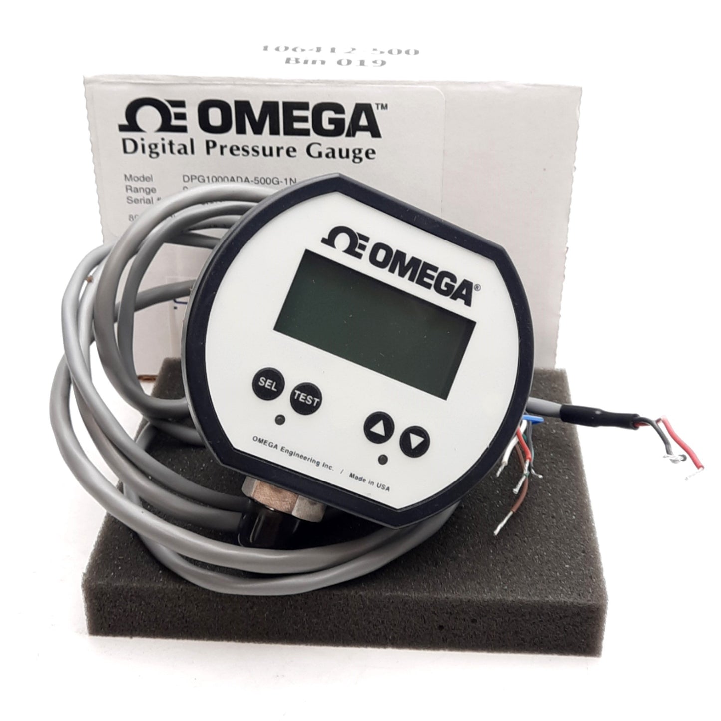 New Omega DPG1000ADA-500G-1N Digital Pressure Gauge 500psig 8-24VAC/9-32VDC 1/4" NPT