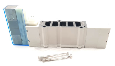 New SMC SY7500-5U1-NA Solenoid Valve 5 Port 3 Position 24VDC 0.7MPa