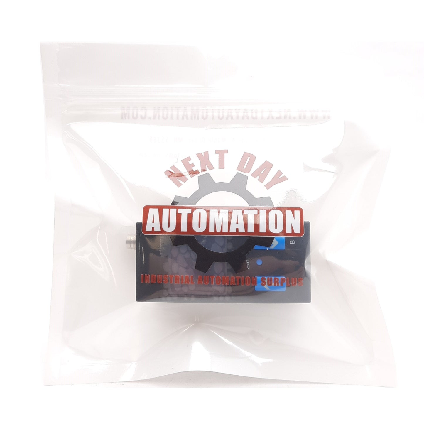 New – Open box Festo SDE1-D10-G2-MS-L-P1-M8 Pressure Sensor, 15-30VDC, 0-10bar, M8 3-Pin, PNP