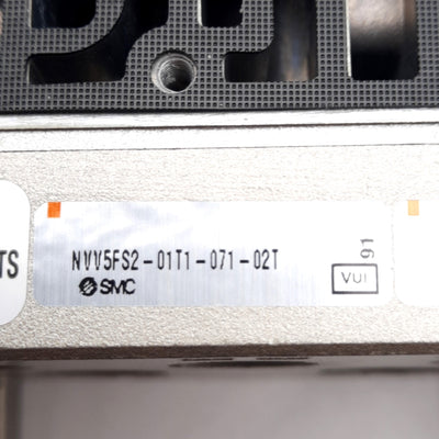 New SMC NVV5FS2-01T1-071-02T Manifold for VFS2000 Series, 7 Station, 1/4in NPTF