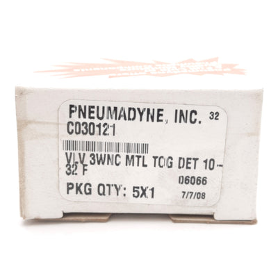 New Lot of 5 Pneumadyne C030121 Momentary Toggle Control Valve, 26in-Hg to 125psi