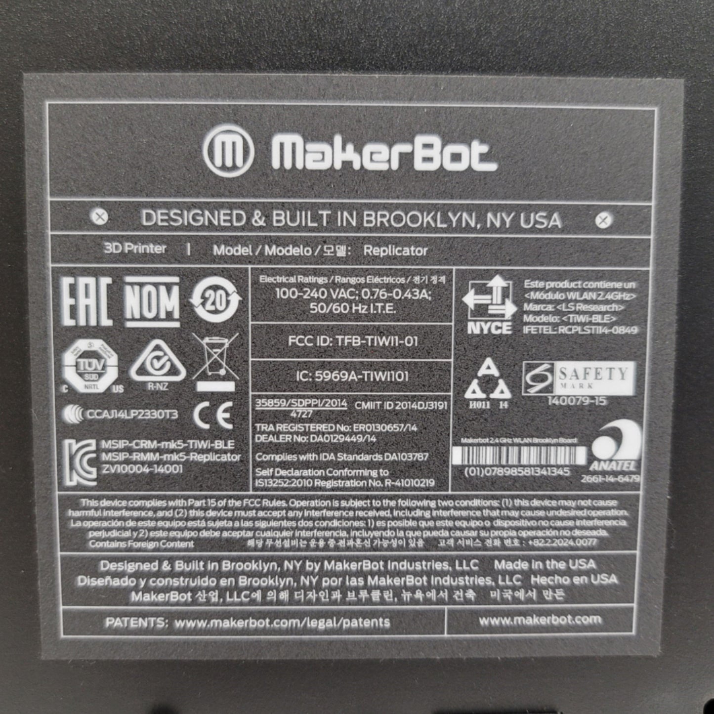 Used MakerBot Replicator Desktop 3D Printer 100µm Res, 9.9"W x 7.8"D x 5.9"H Build