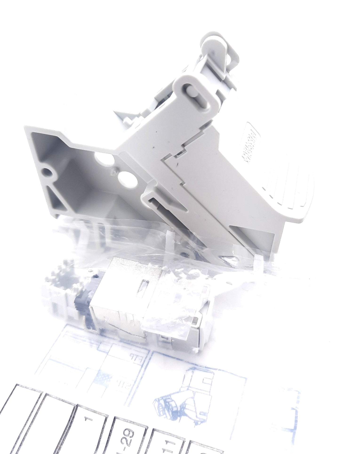 New Phoenix Contact CUC-PP-D1PGY/R4IDC8 DIN Rail Ethernet Modular Connector 72VDC