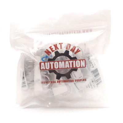 New Lot of 8 Amphenol 172124 N-Type Bulkhead Adapter, N-Type Female to N-Type 50 Ohm