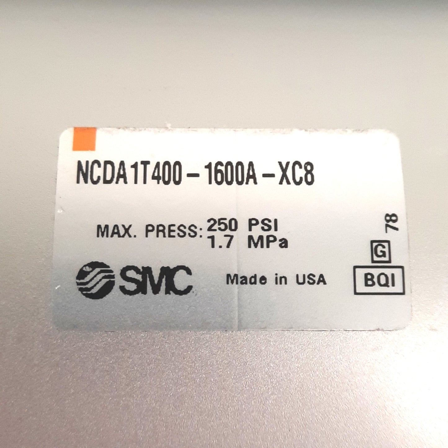 New SMC NCDA1T400-1600A-XC8 Pneumatic Cylinder, ø4in bore, 16in Stroke, 1/2in NPTF