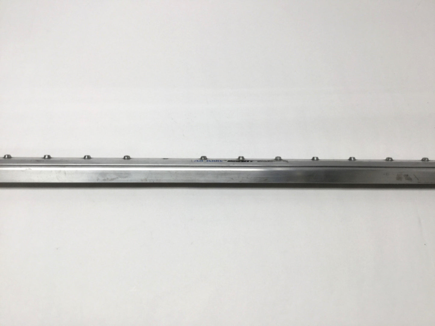 Used Exair 2036 Standard Aluminum Air Knife, 36" Long, 250psi, 1/4" NPT Ports