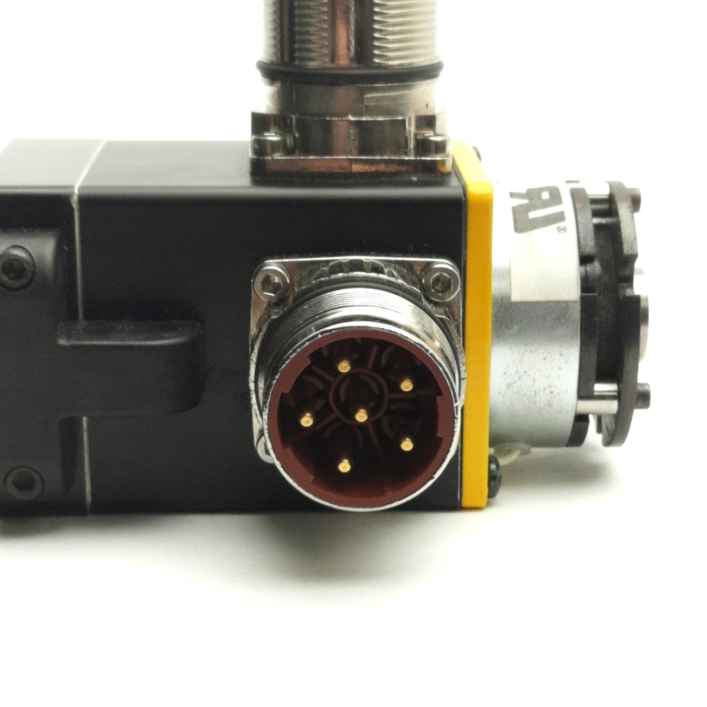 Used Parker CM161CJ-118681 Servo Motor w/ Brake, 340VDC 2.03A, 4990RPM, 0.15nm