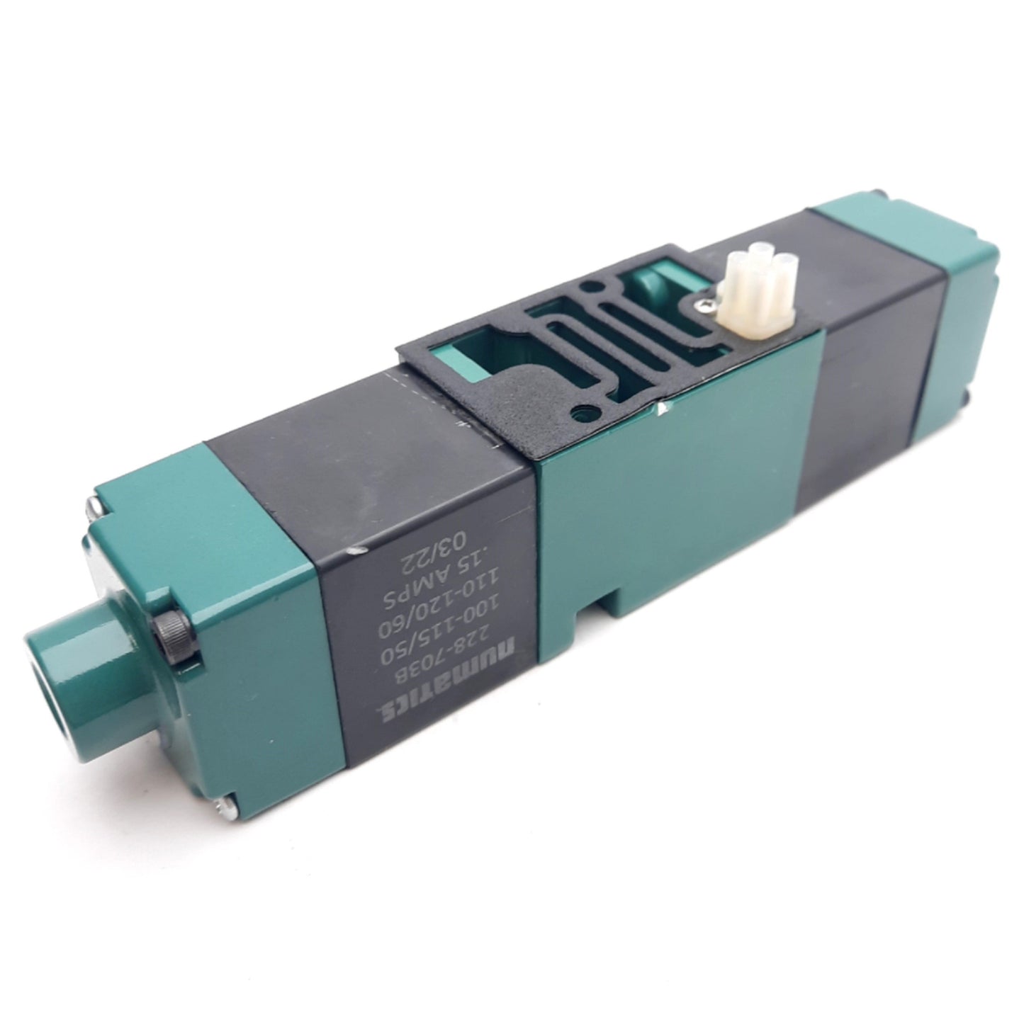 New – Open box Numatics 081SS400K000030 Solenoid Valve, 110-120VAC Coil 150psig *Broken Pin*