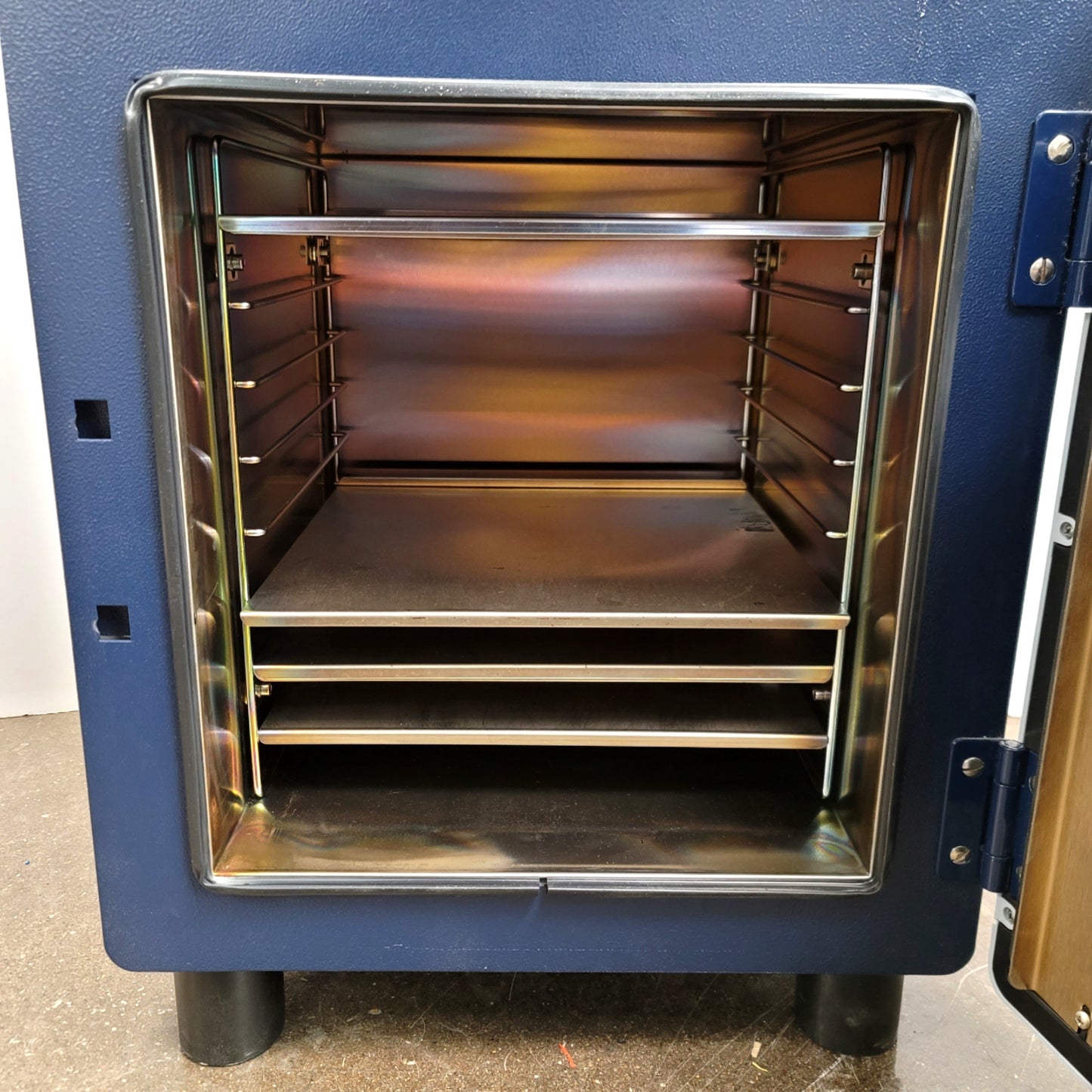 Used Renggli SalvisLab TC-40T Thermocenter Laboratory Drying Oven 115VAC 200°C Max