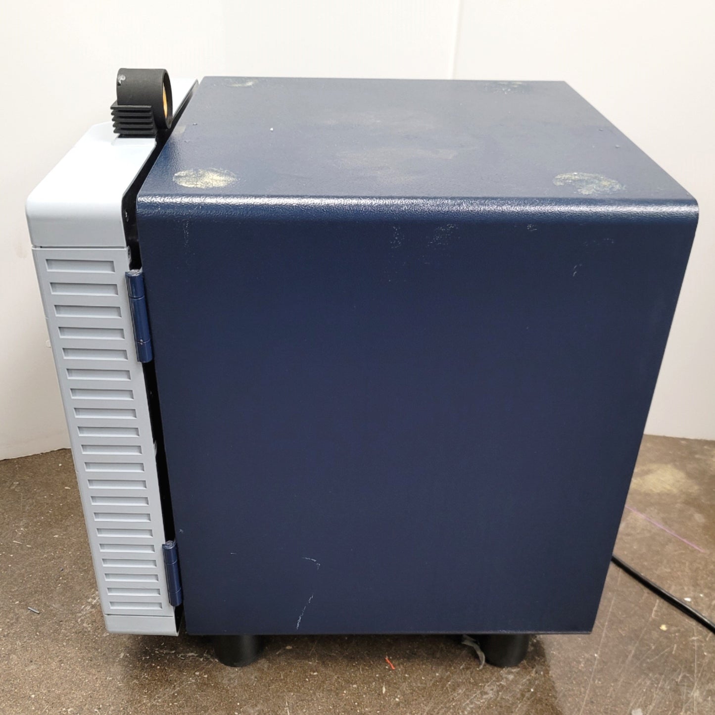 Used Renggli SalvisLab TC-40T Thermocenter Laboratory Drying Oven 115VAC 200°C Max